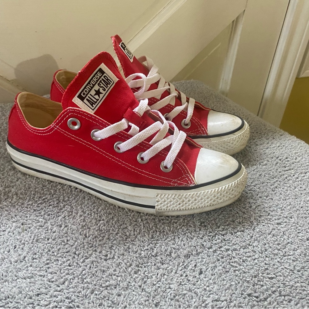 Girls converse shoes